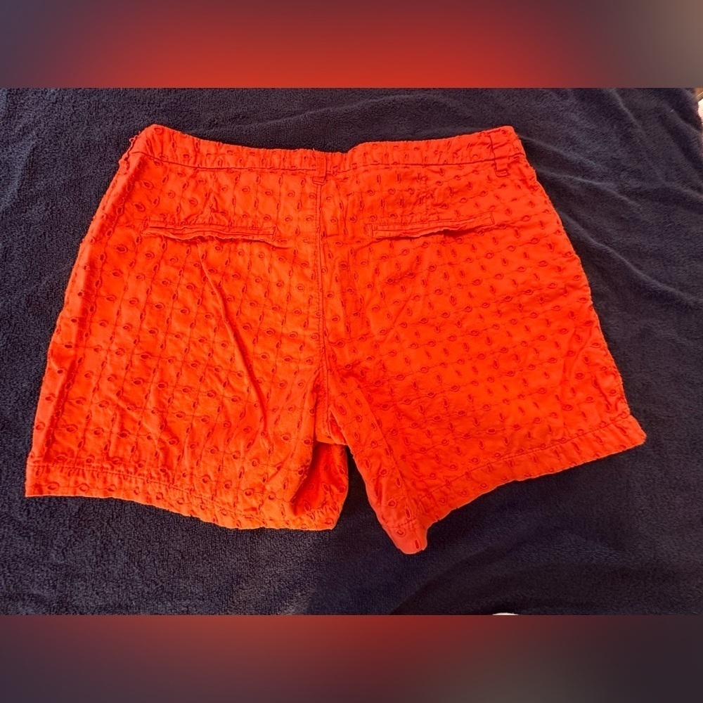 Old Navy Women's Orange Shorts - Picture 6 of 10